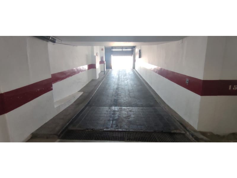 Garage zu vermieten in Lloret de Mar - 100 € (Ref: 9990389)
