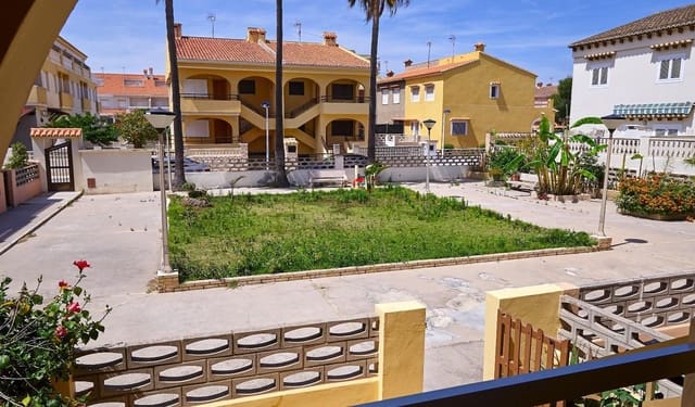 5 chambre Villa/Maison à vendre à Mareny de Barraquetes, Sueca avec garage - 280 000 € (Ref: 7684238)