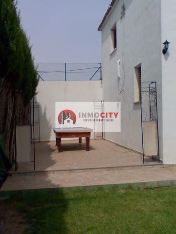 4 slaapkamer Villa te koop in El Grau de Castelló, Castelló de la Plana met garage - € 333.000 (Ref: 9413052)