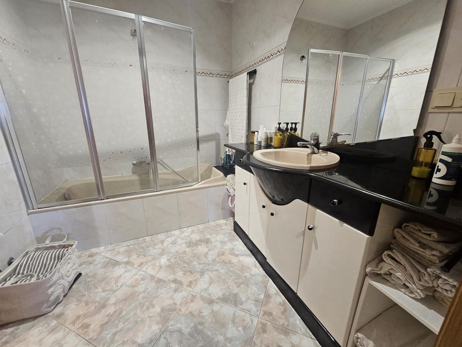 2 sovrum Lägenhet till salu i Valencia stad med pool garage - 470 000 € (Ref: 9413054)