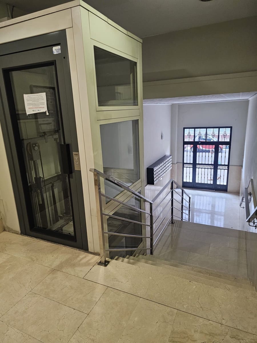 3 sovrum Lägenhet till salu i Valencia stad - 280 000 € (Ref: 9413064)