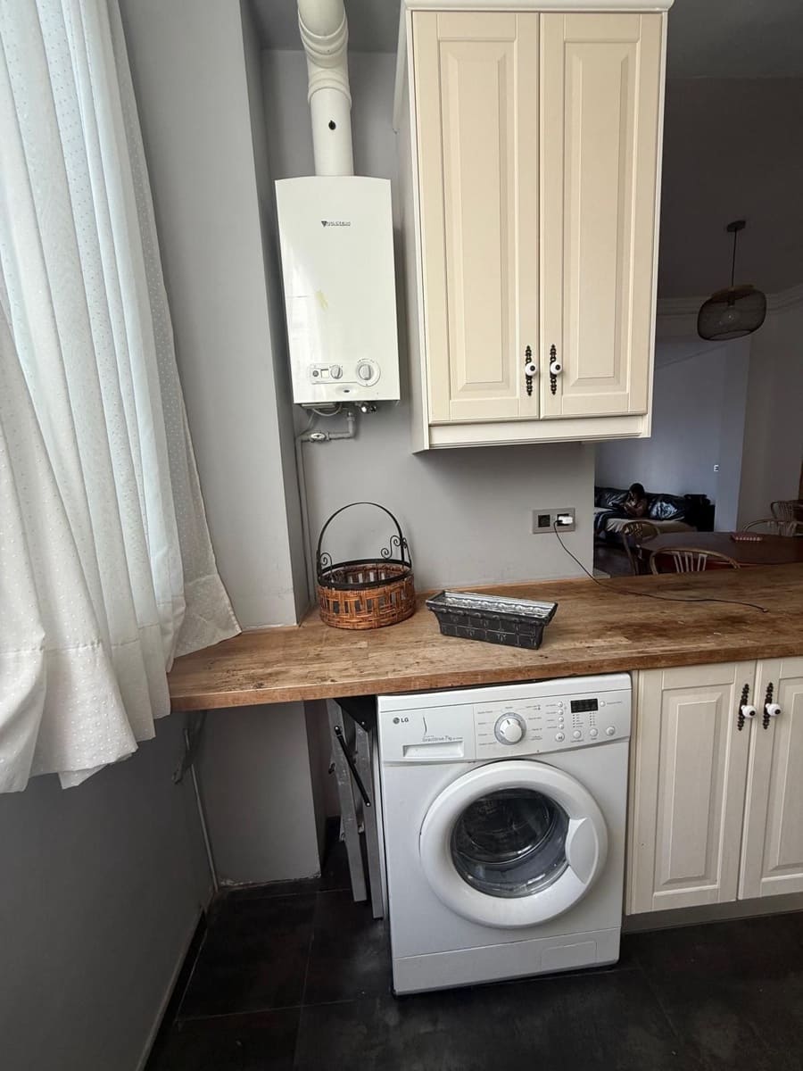 3 soverom Leilighet til leie i Valencia by - € 1 400 (Ref: 9413067)