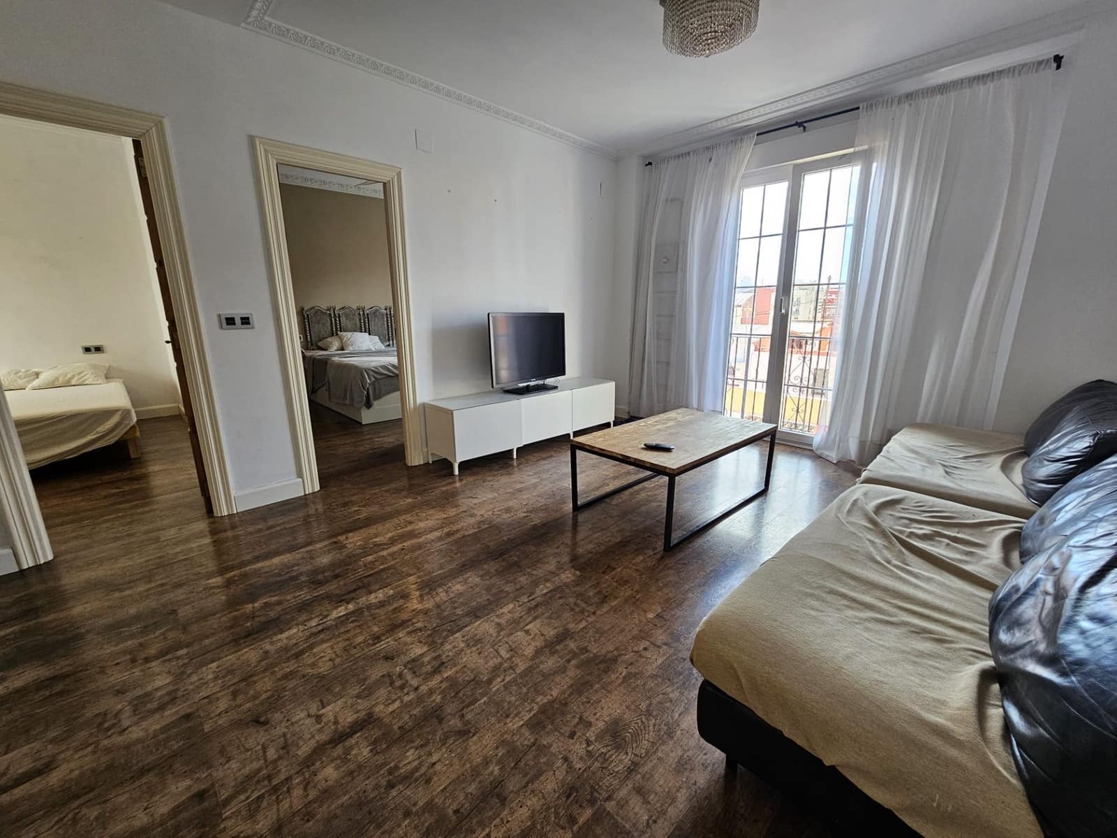 3 soverom Leilighet til leie i Valencia by - € 1 400 (Ref: 9413067)