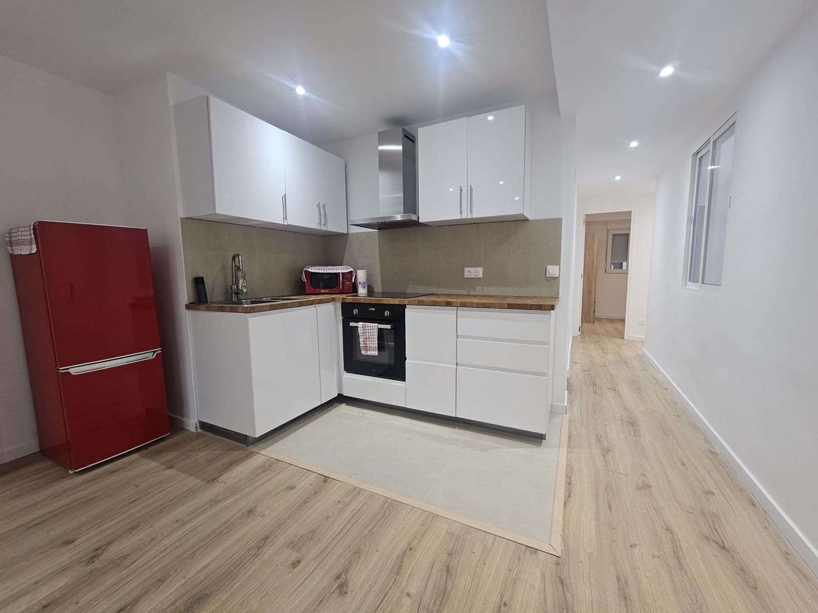 3 bedroom Penthouse for sale in Sagunto / Sagunt - € 150,000 (Ref: 9413070)