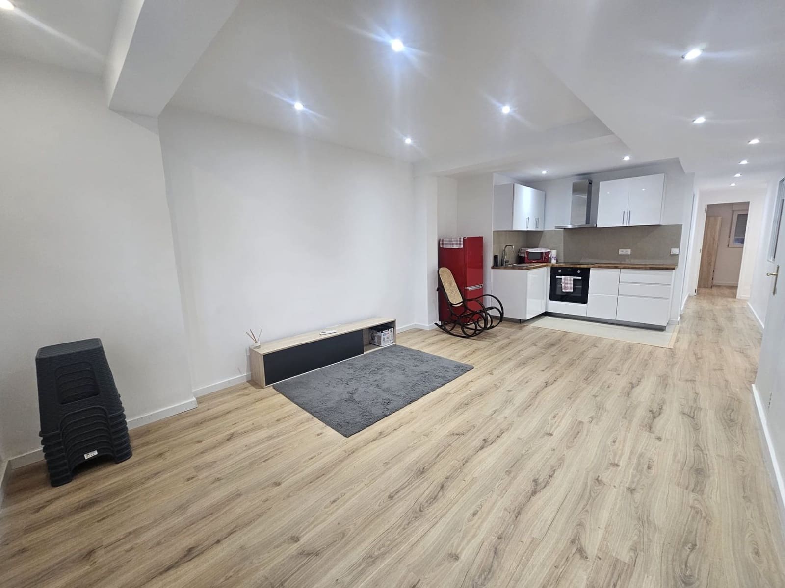 3 bedroom Penthouse for sale in Sagunto / Sagunt - € 150,000 (Ref: 9413070)