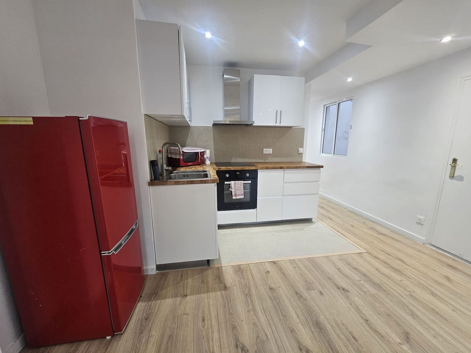 3 bedroom Penthouse for sale in Sagunto / Sagunt - € 150,000 (Ref: 9413070)