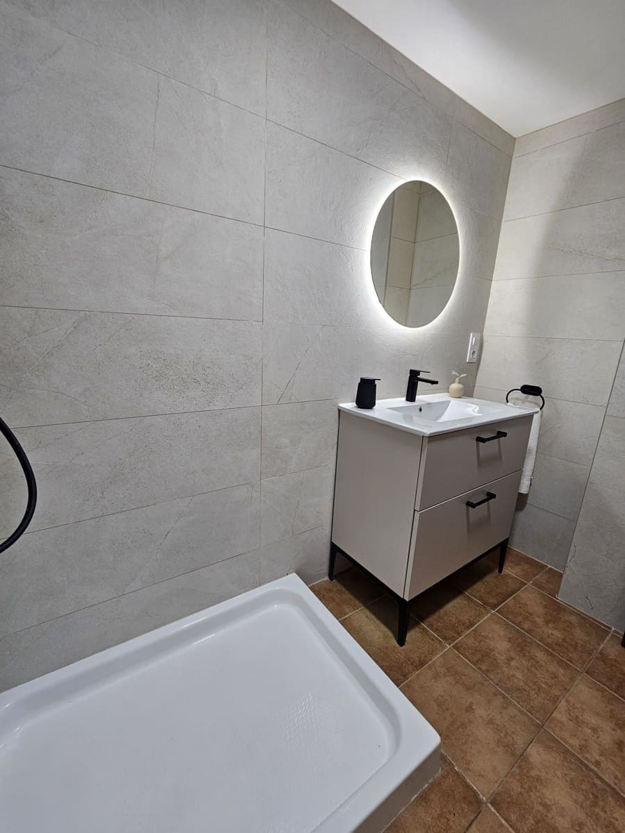 4 bedroom Flat for sale in Sagunto / Sagunt with garage - € 175,000 (Ref: 9413614)