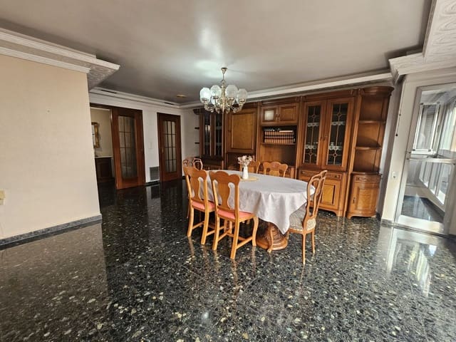 4 soveværelse Lejlighed til salg i Sagunto / Sagunt med garage - € 175.000 (Ref: 9413614)