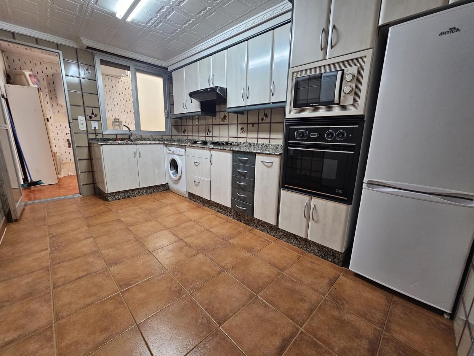 4 bedroom Flat for sale in Sagunto / Sagunt with garage - € 175,000 (Ref: 9413614)