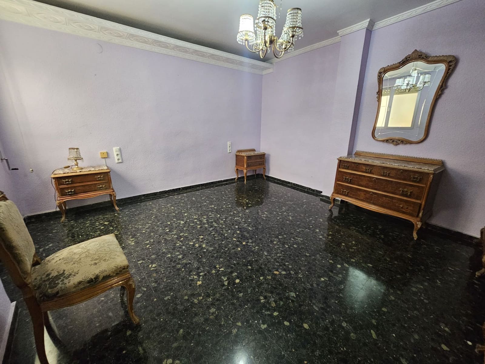 4 bedroom Flat for sale in Sagunto / Sagunt with garage - € 175,000 (Ref: 9413614)