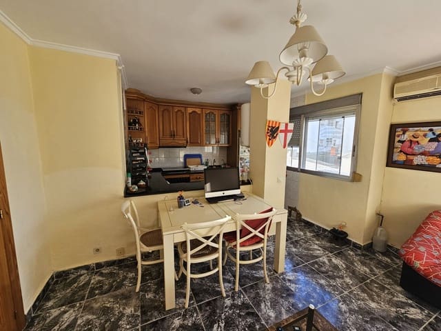 3 soveværelse Lejlighed til salg i Russafa, Valencia by - € 350.000 (Ref: 9413615)