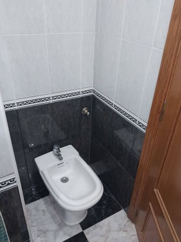 3 sovrum Lägenhet till salu i Na Rovella, Valencia stad - 270 000 € (Ref: 9415435)