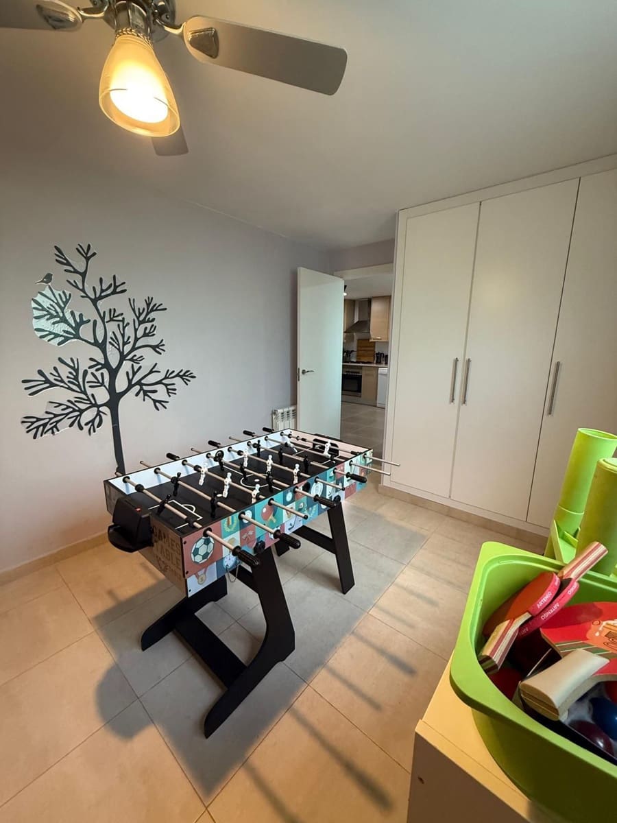 6 soveværelse Villa til salg i Moncada - € 450.000 (Ref: 9419001)