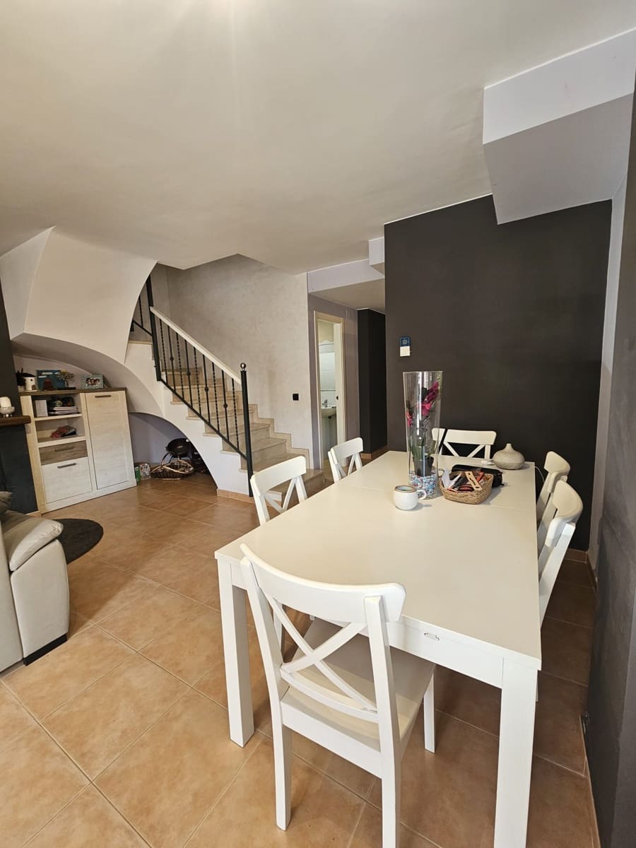 6 soveværelse Villa til salg i Moncada - € 450.000 (Ref: 9419001)