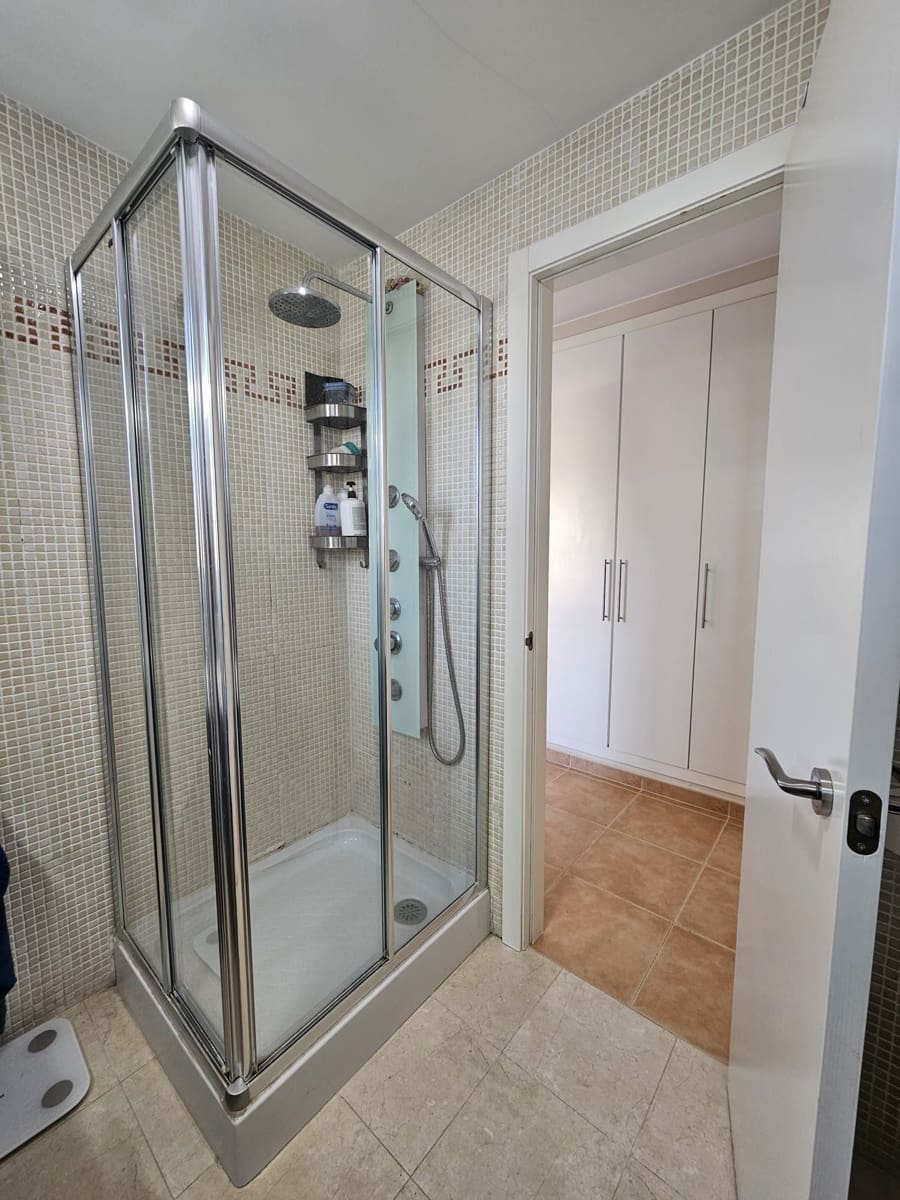 6 soveværelse Villa til salg i Moncada - € 450.000 (Ref: 9419001)