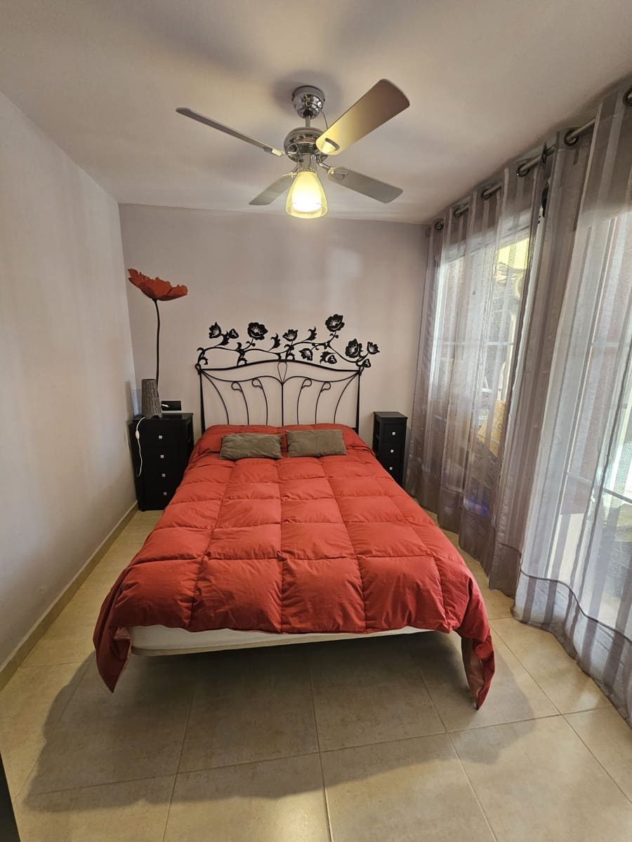 6 soveværelse Villa til salg i Moncada - € 450.000 (Ref: 9419001)