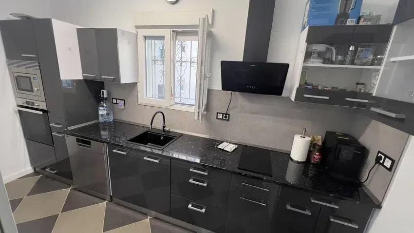 4 soveværelse Villa til salg i Oropesa  - € 239.000 (Ref: 9419002)