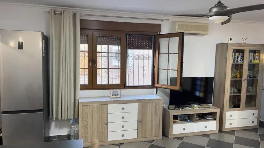 4 soveværelse Villa til salg i Oropesa  - € 239.000 (Ref: 9419002)