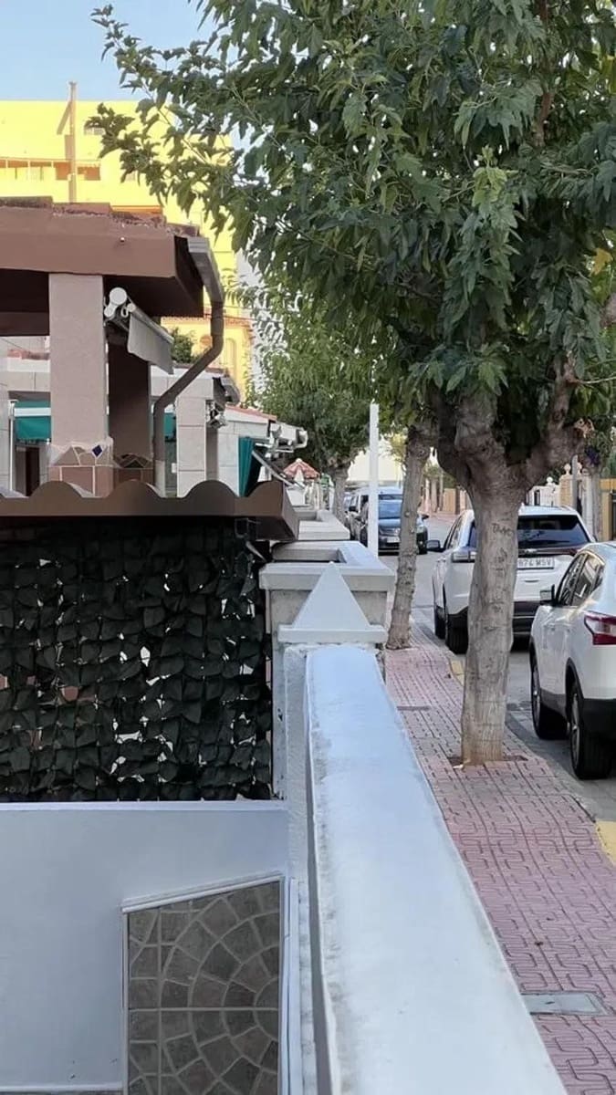 4 soveværelse Villa til salg i Oropesa  - € 239.000 (Ref: 9419002)