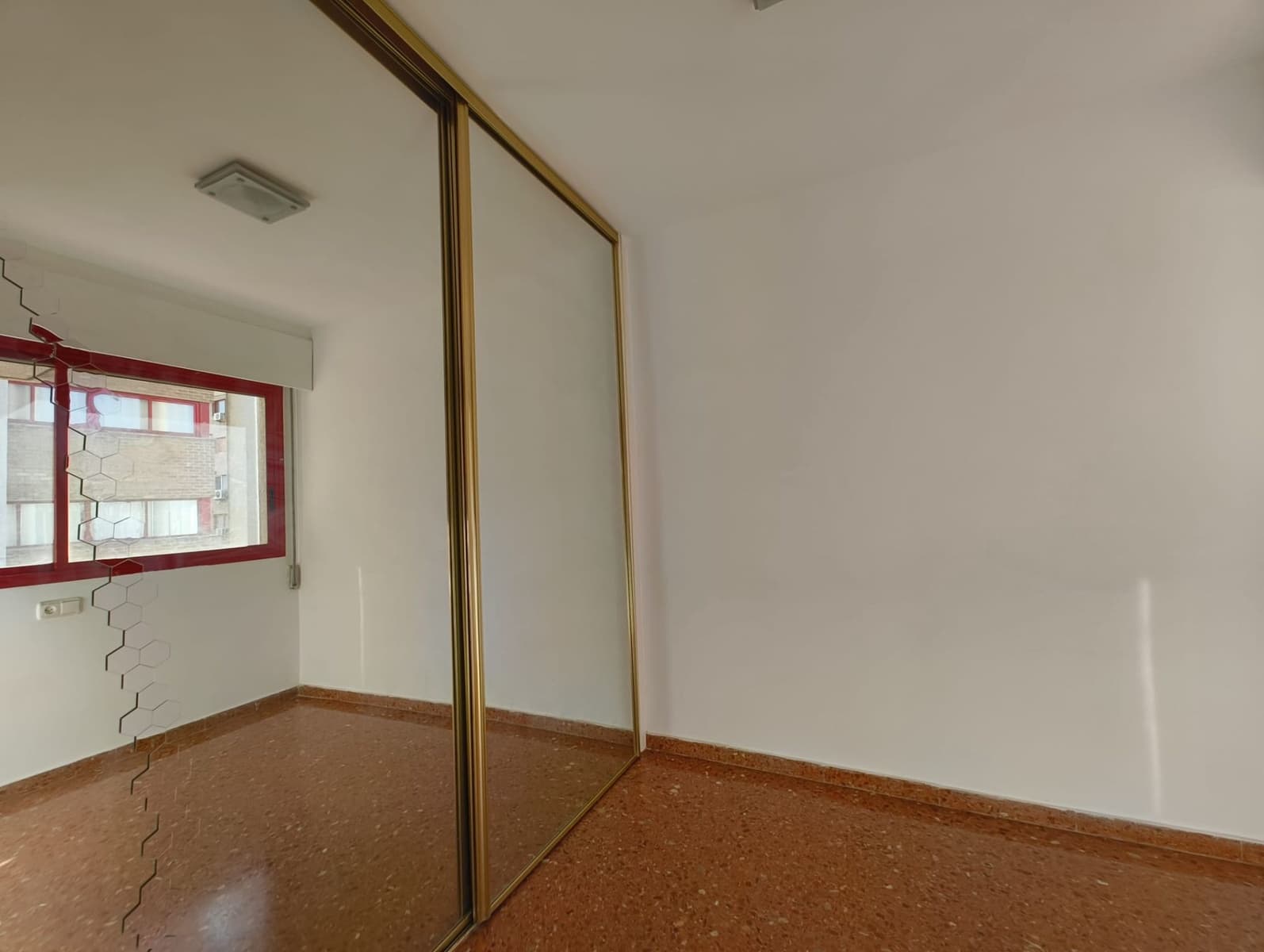 3 camera da letto Appartamento da affittare in Valencia citta - 1.600 € (Rif: 9419003)