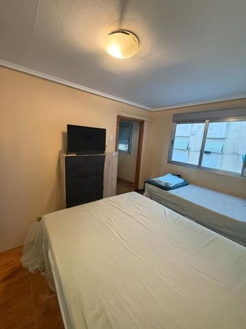 2 soveværelse Lejlighed til salg i Els Orriols, Valencia by - € 120.000 (Ref: 9419004)