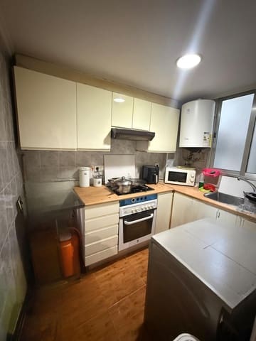 2 soveværelse Lejlighed til salg i Els Orriols, Valencia by - € 120.000 (Ref: 9419004)