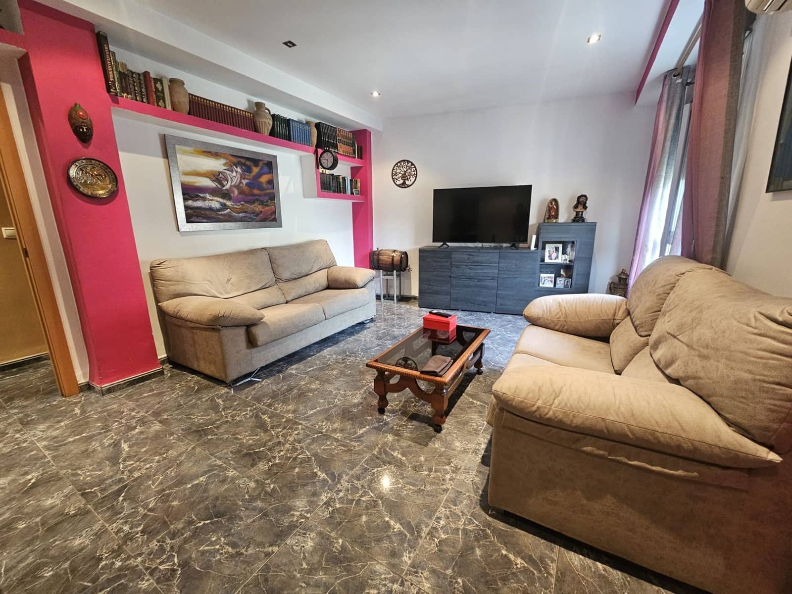 2 slaapkamer Flat te koop in Valencia stad - € 164.900 (Ref: 9426882)