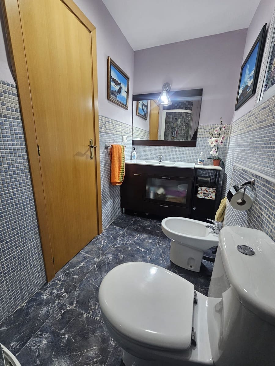 2 slaapkamer Flat te koop in Valencia stad - € 164.900 (Ref: 9426882)