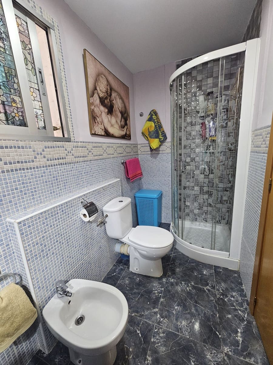 2 slaapkamer Flat te koop in Valencia stad - € 164.900 (Ref: 9426882)
