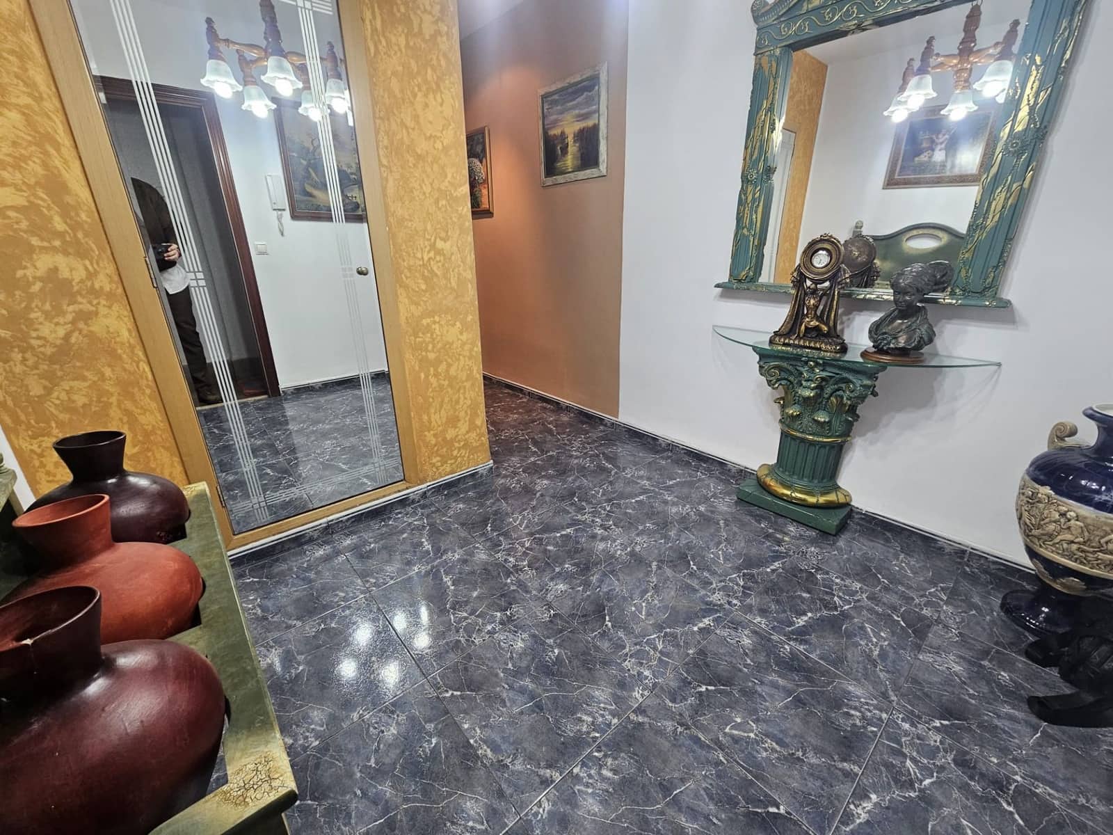 2 slaapkamer Flat te koop in Valencia stad - € 164.900 (Ref: 9426882)