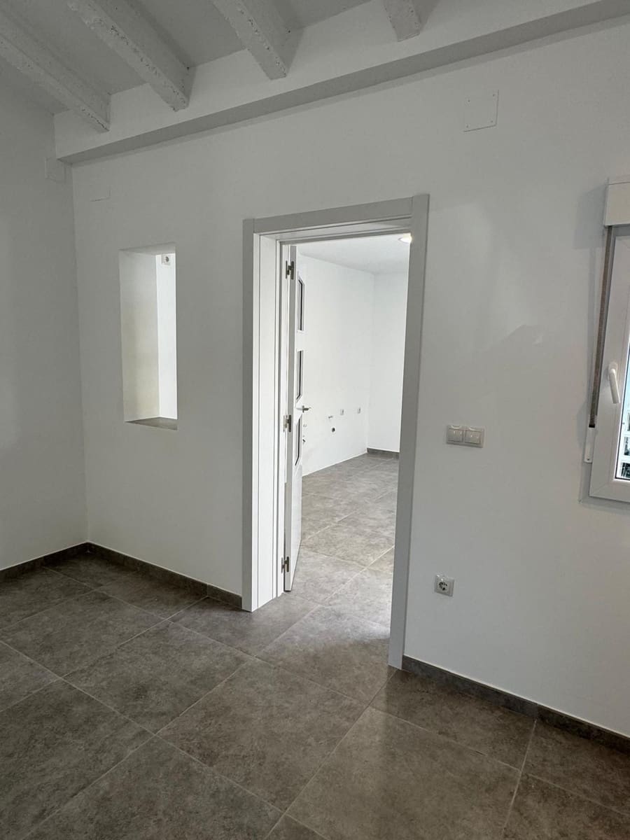 2 sovrum Villa till salu i Beniparrell - 215 000 € (Ref: 9430809)