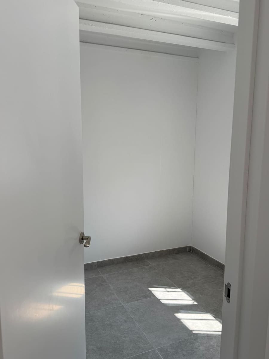 2 sovrum Villa till salu i Beniparrell - 215 000 € (Ref: 9430809)