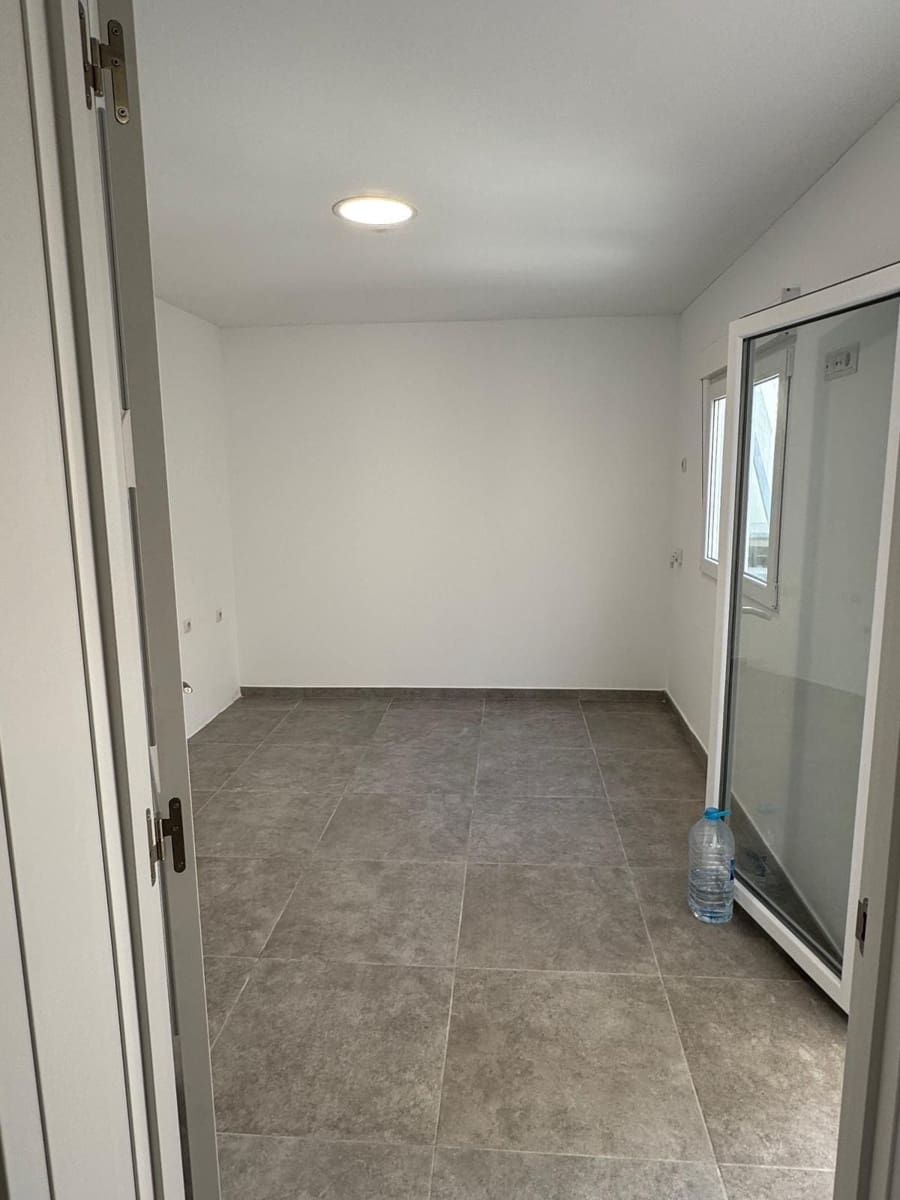 2 sovrum Villa till salu i Beniparrell - 215 000 € (Ref: 9430809)