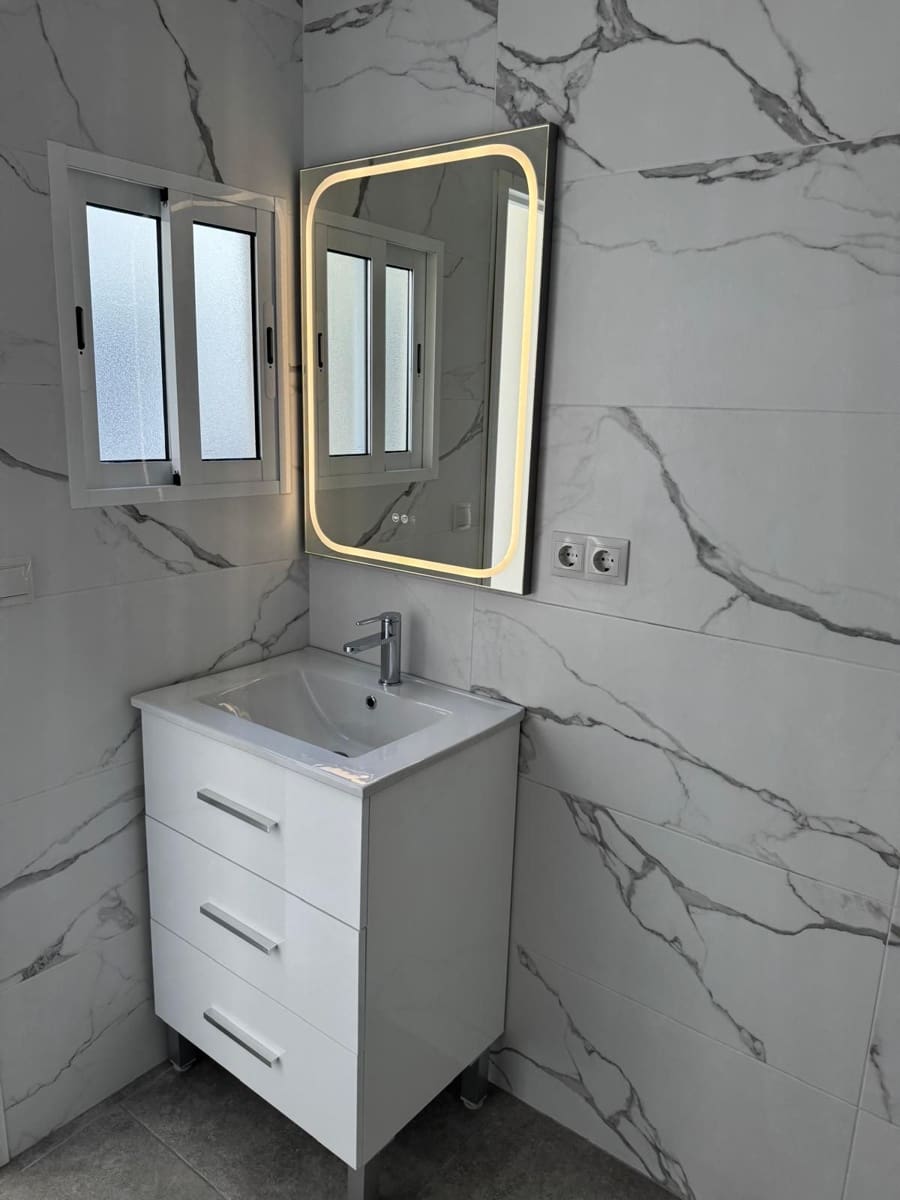 2 sovrum Villa till salu i Beniparrell - 215 000 € (Ref: 9430809)