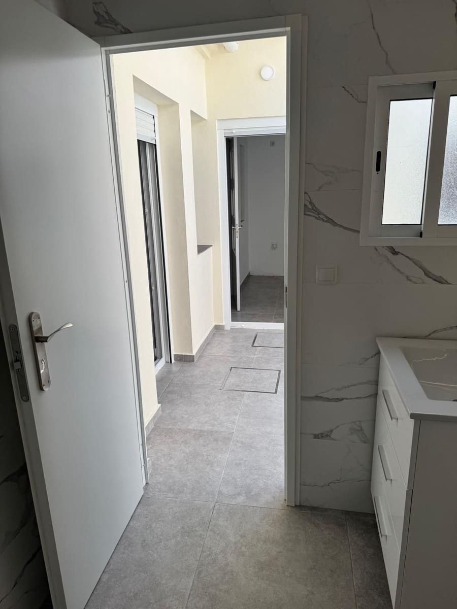 2 sovrum Villa till salu i Beniparrell - 215 000 € (Ref: 9430809)