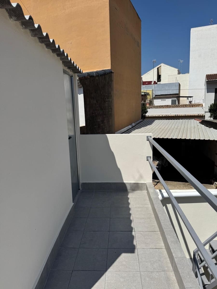 2 sovrum Villa till salu i Beniparrell - 215 000 € (Ref: 9430809)