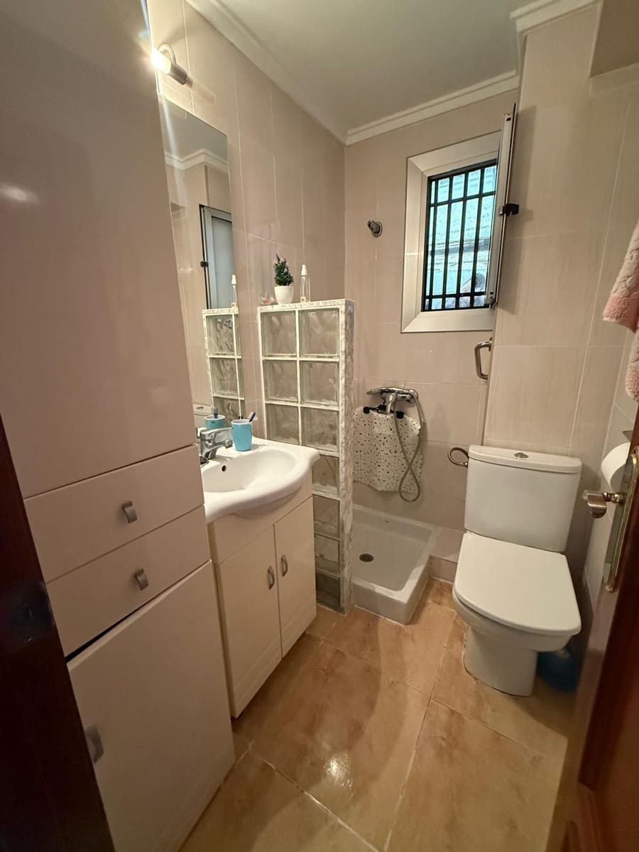 3 bedroom Flat for sale in Xirivella - € 160,000 (Ref: 9430810)