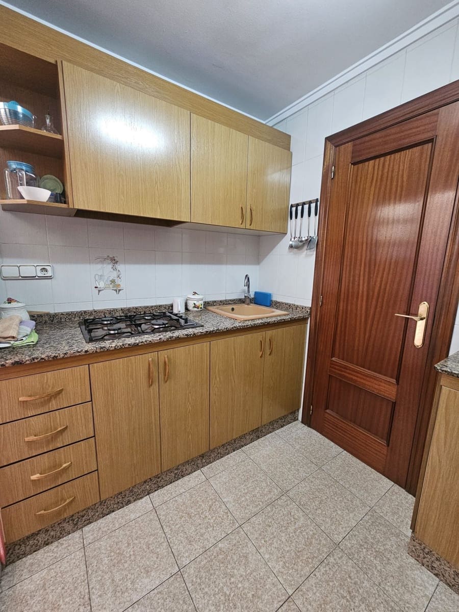3 bedroom Flat for sale in Xirivella - € 160,000 (Ref: 9430810)