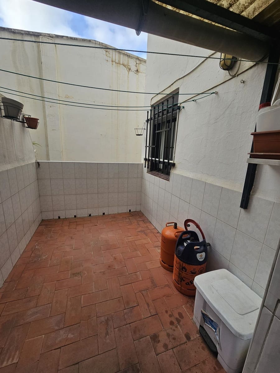 3 bedroom Flat for sale in Xirivella - € 160,000 (Ref: 9430810)