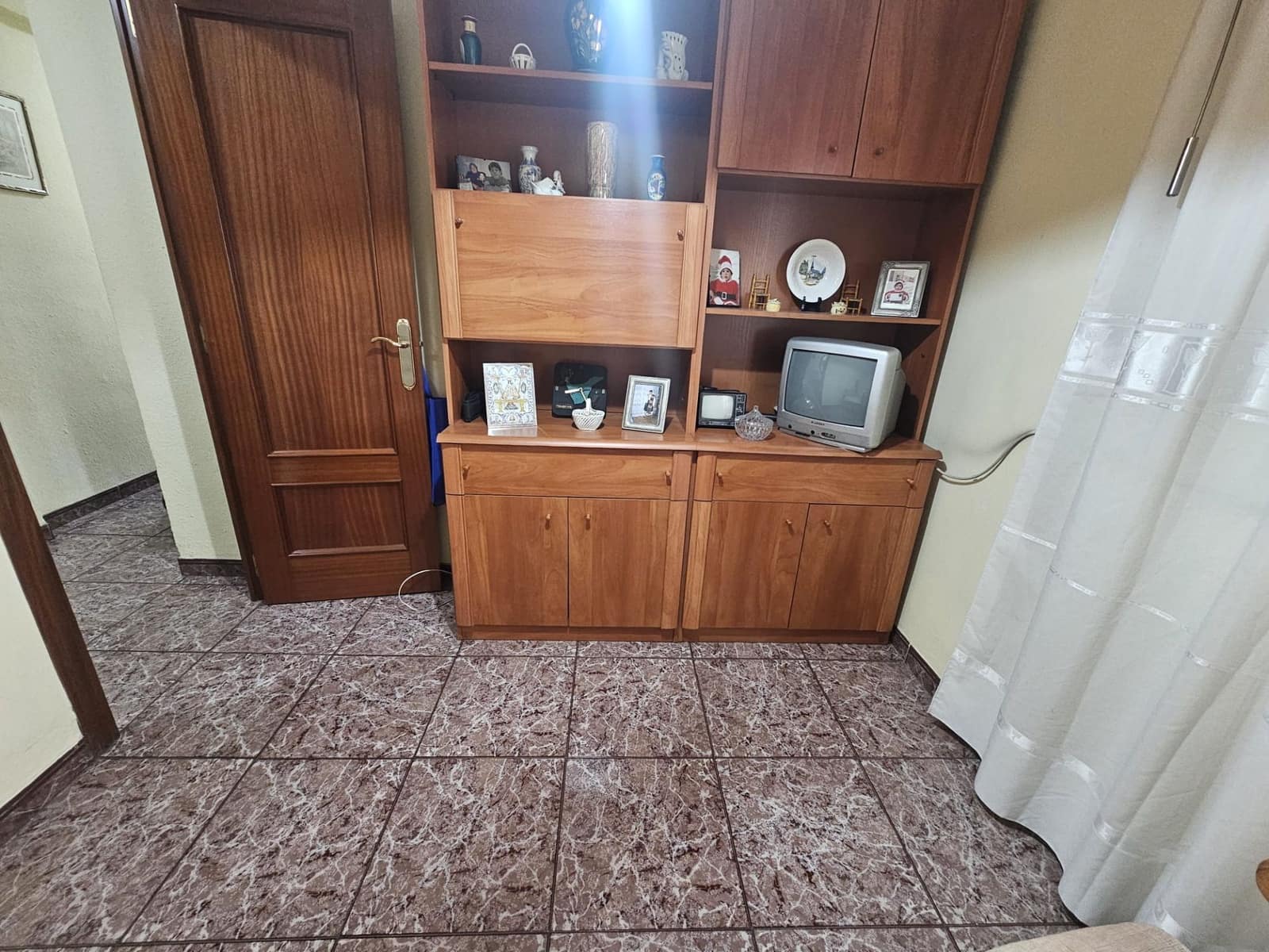 3 bedroom Flat for sale in Xirivella - € 160,000 (Ref: 9430810)
