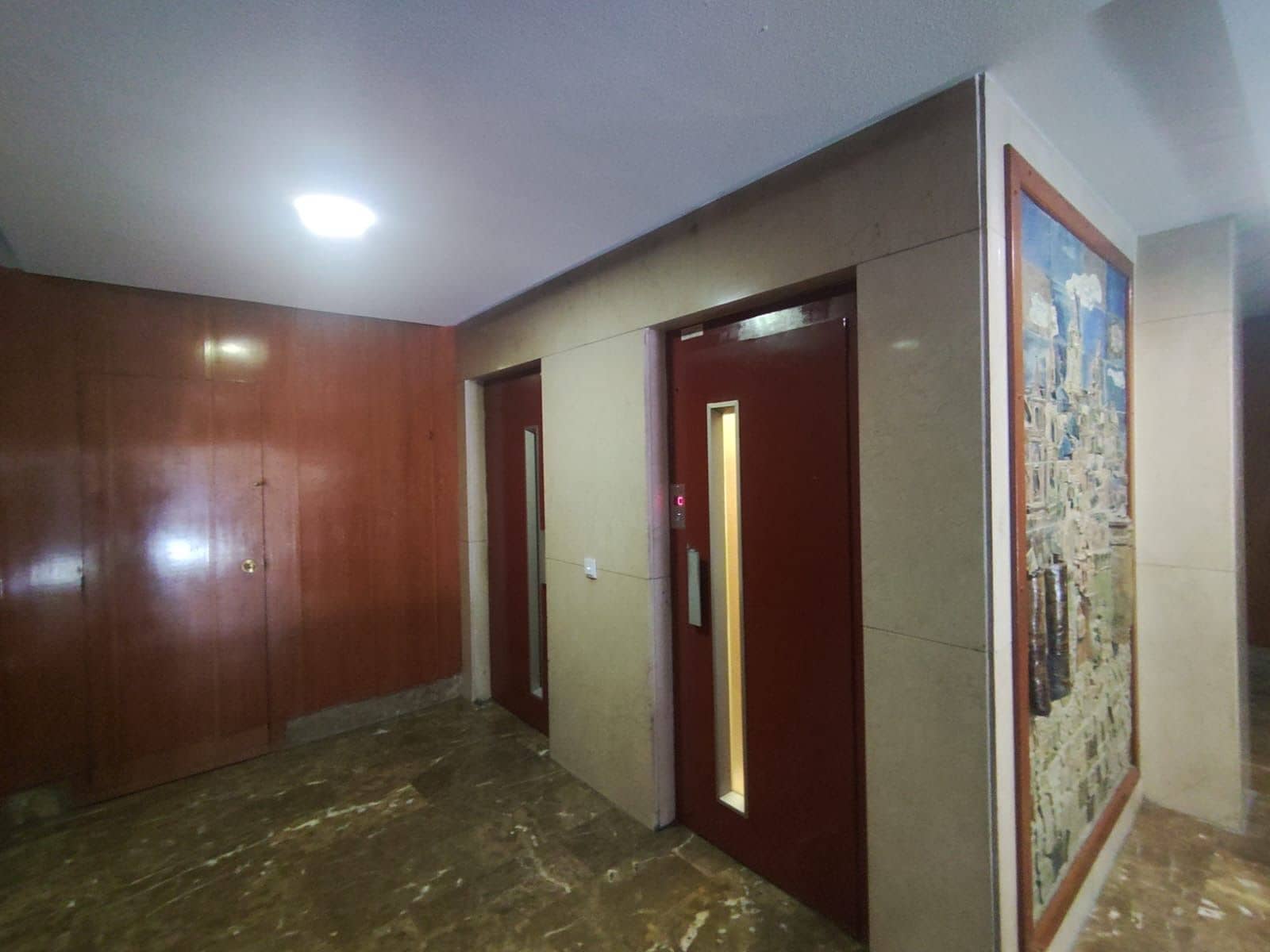 3 slaapkamer Flat te huur in Valencia stad - € 1.200 (Ref: 9433060)