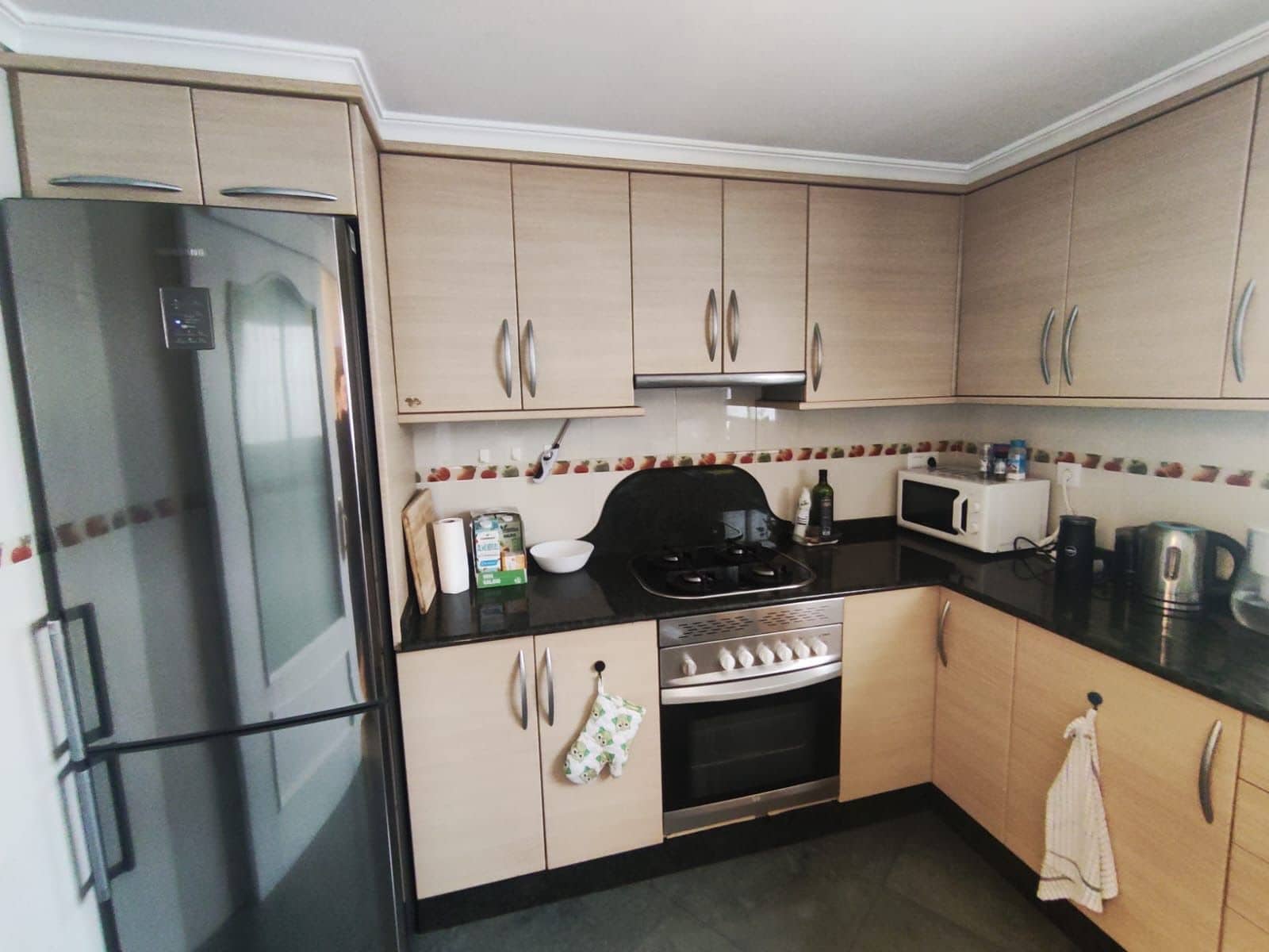 3 slaapkamer Flat te huur in Valencia stad - € 1.200 (Ref: 9433060)