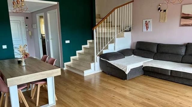 4 soveværelse Villa til salg i Godelleta med garage - € 279.000 (Ref: 9439486)