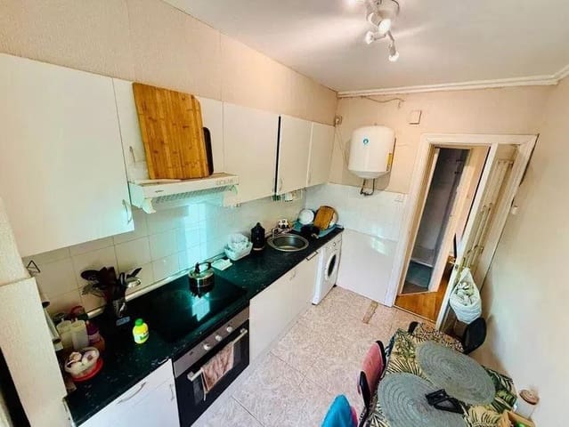 2 soverom Leilighet til salgs i Benicalap, Valencia by - € 135 000 (Ref: 9448620)