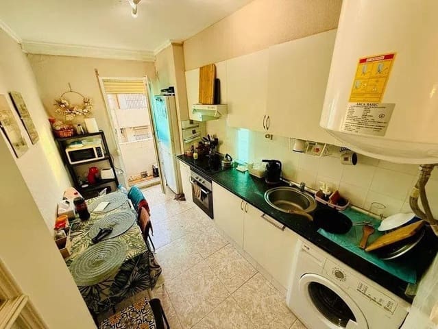 2 soverom Leilighet til salgs i Benicalap, Valencia by - € 135 000 (Ref: 9448620)