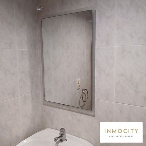 3 sypialnia Mieszkanie do wynajęcia w Cami Fondo, Miasto Walencja z garażem - 1 300 € (Ref: 9451796)