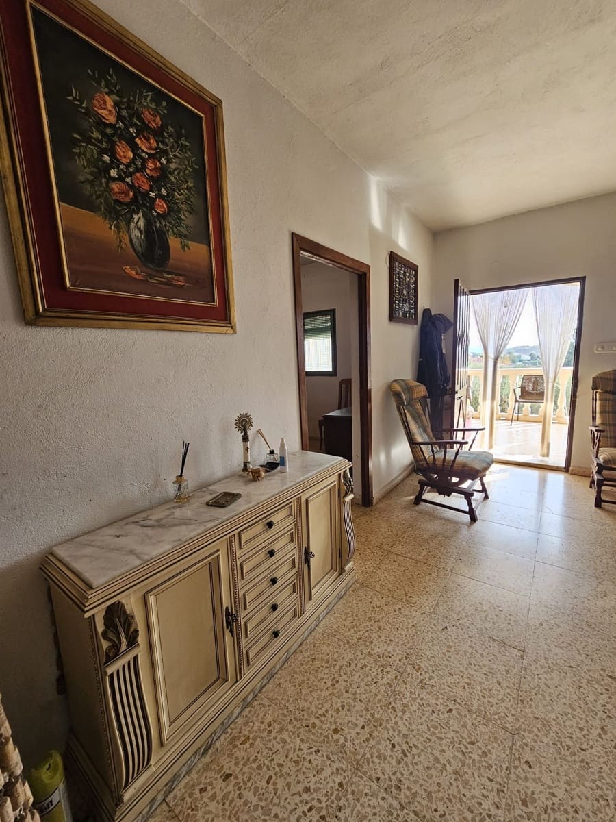 3 Zimmer Villa zu verkaufen in Montroy mit Pool - 170.000 € (Ref: 9452578)