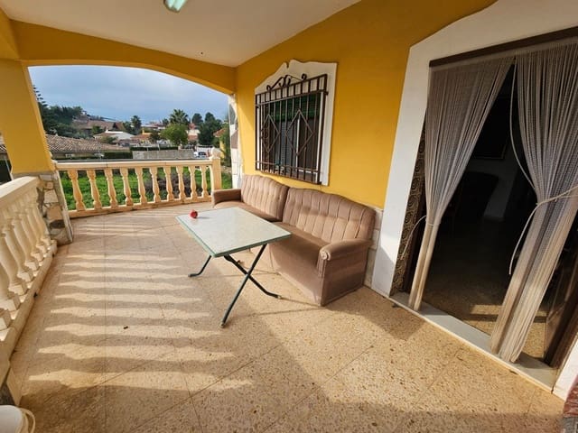 3 Zimmer Villa zu verkaufen in Montroy mit Pool - 170.000 € (Ref: 9452578)