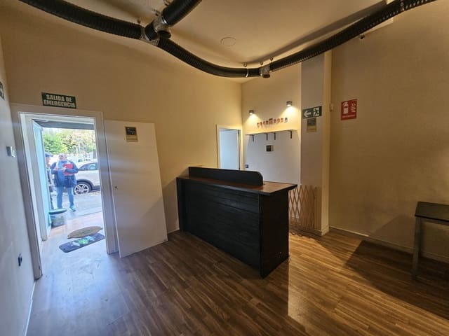 Erhverv til salg i La Vega Baixa, Valencia by - € 148.000 (Ref: 9455858)