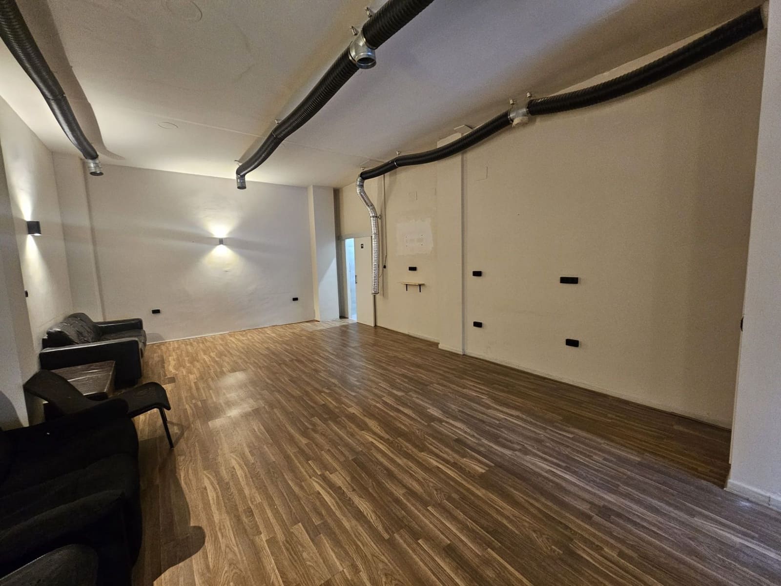 Comercial para venda em Valencia cidade - 148 000 € (Ref: 9455858)